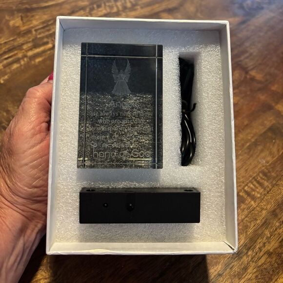 Angel 3D Laser Etched Hologram in Crystal Block with Light Box - Picture 7 of 7